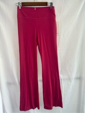 NWT Lululemon Groove Nulu HR Flared Pant - Regular Size 8